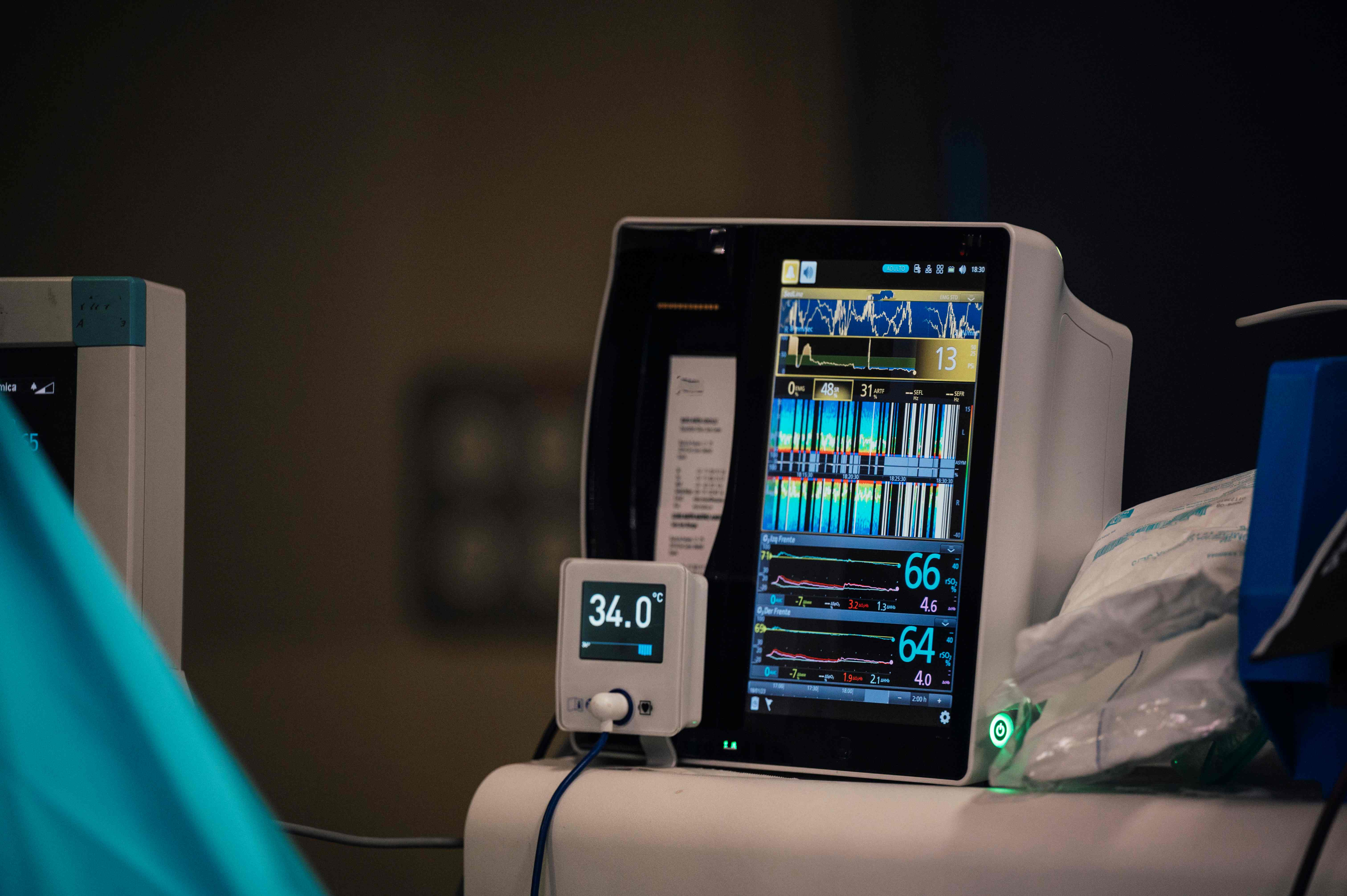 أجهزة قياس الضغط والسكر